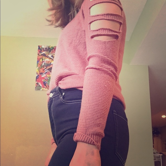 cold shoulder sweater - Picture 1 of 5